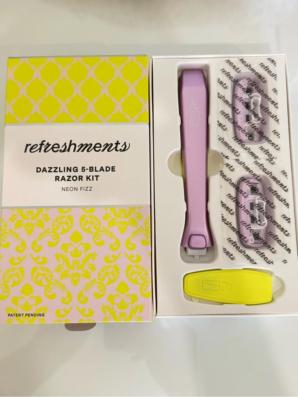 Neon Fizz 5-Blade Kids Razor Kit - NWT